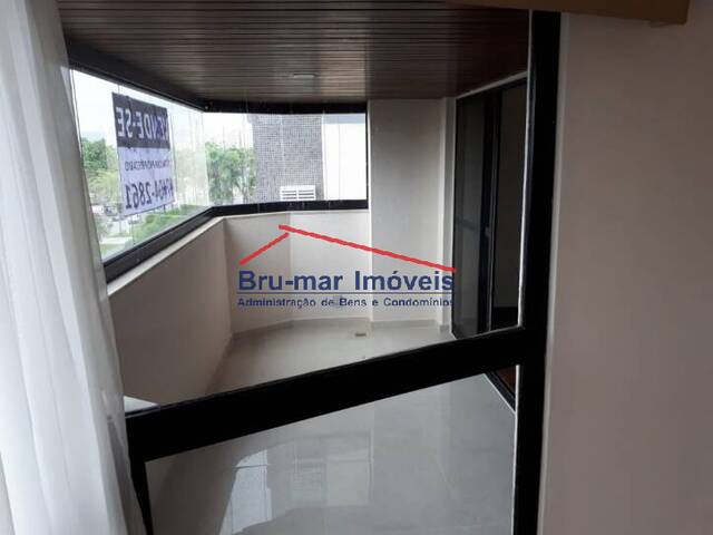 #X-1517-3 - Apartamento para Venda em Santos - SP
