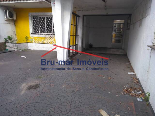 Sobrado para Venda em Santos - 2