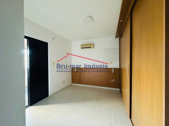 Apartamento para Venda em Santos - 2