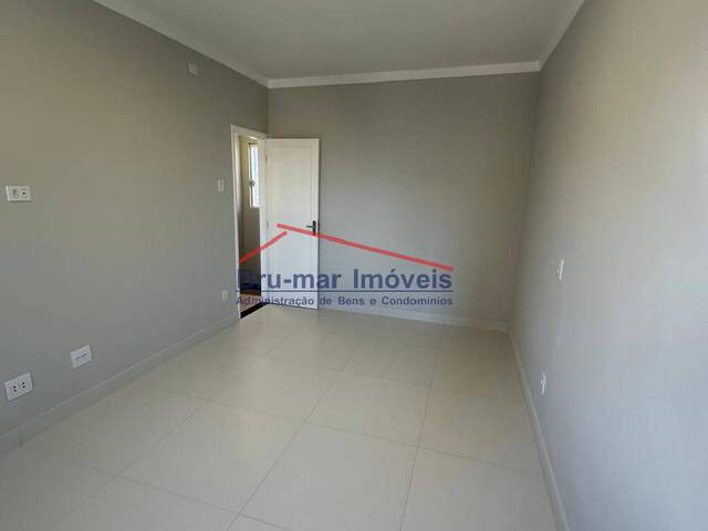 Sobrado para Venda em Santos - 5