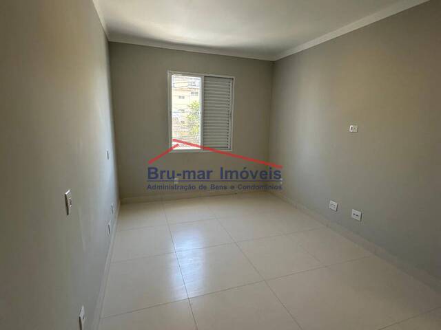 Sobrado para Venda em Santos - 4