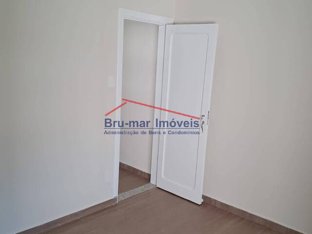 Apartamento para Venda em Santos - 5