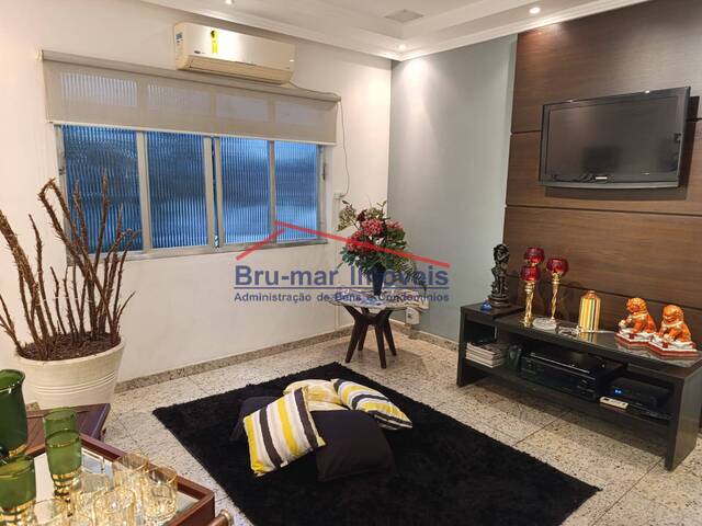 #B-2694-3 - Apartamento para Venda em Santos - SP