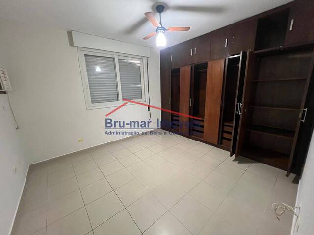 Apartamento para Venda em Santos - 2