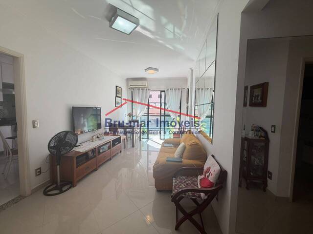 Apartamento para Venda em Santos - 2