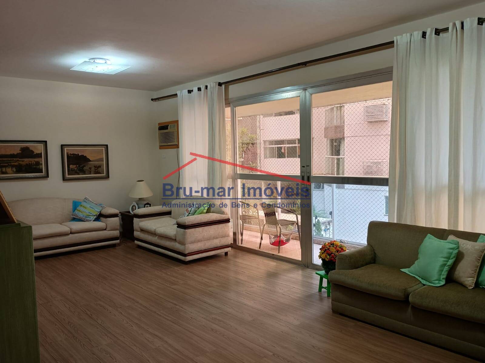 Apartamento, 4 quartos, 220 m² - Foto 1