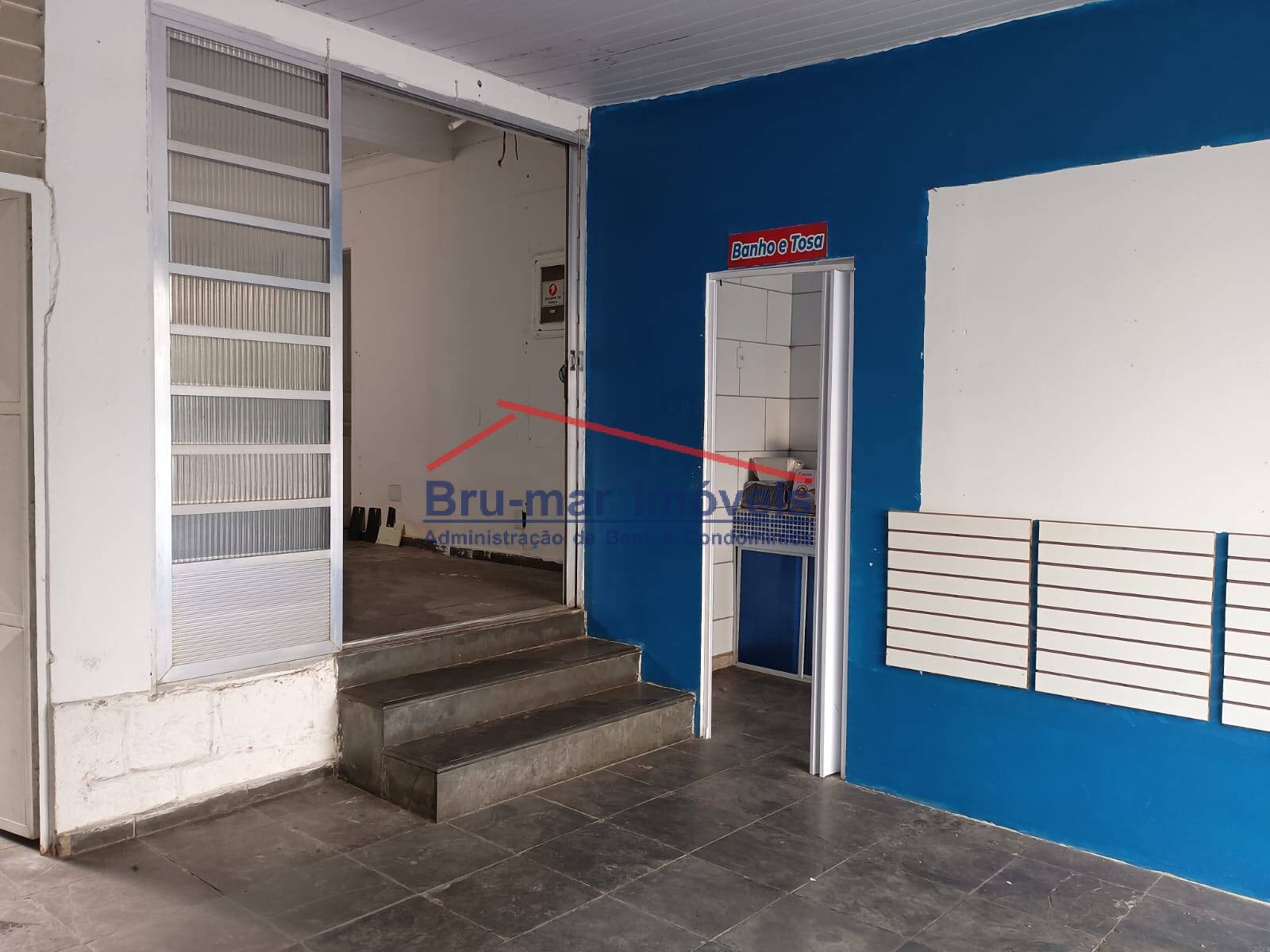 Prédio Inteiro - Foto 1