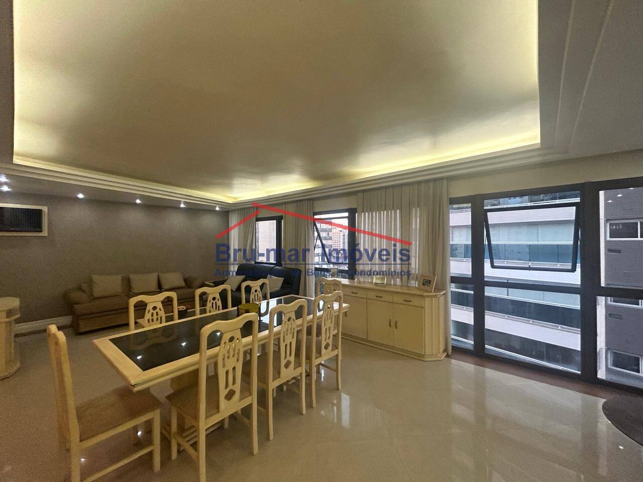 Apartamento, 3 quartos, 167 m² - Foto 2