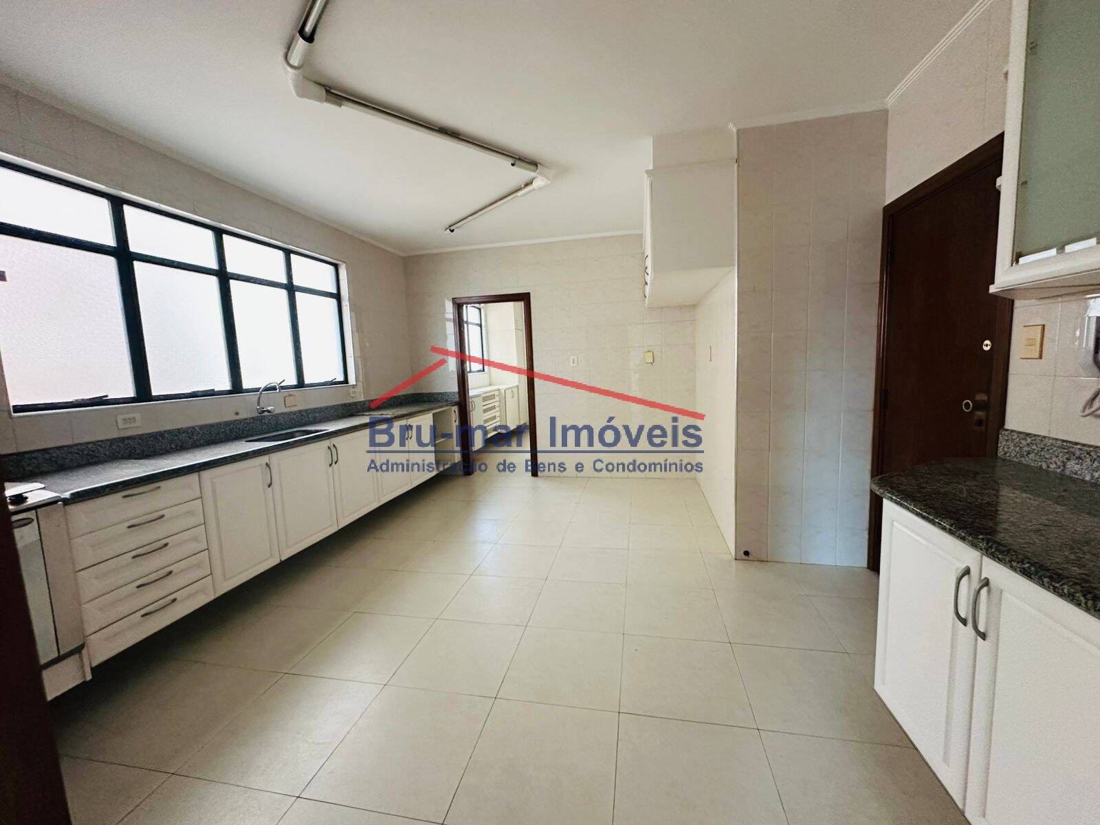 Apartamento, 3 quartos, 145 m² - Foto 12