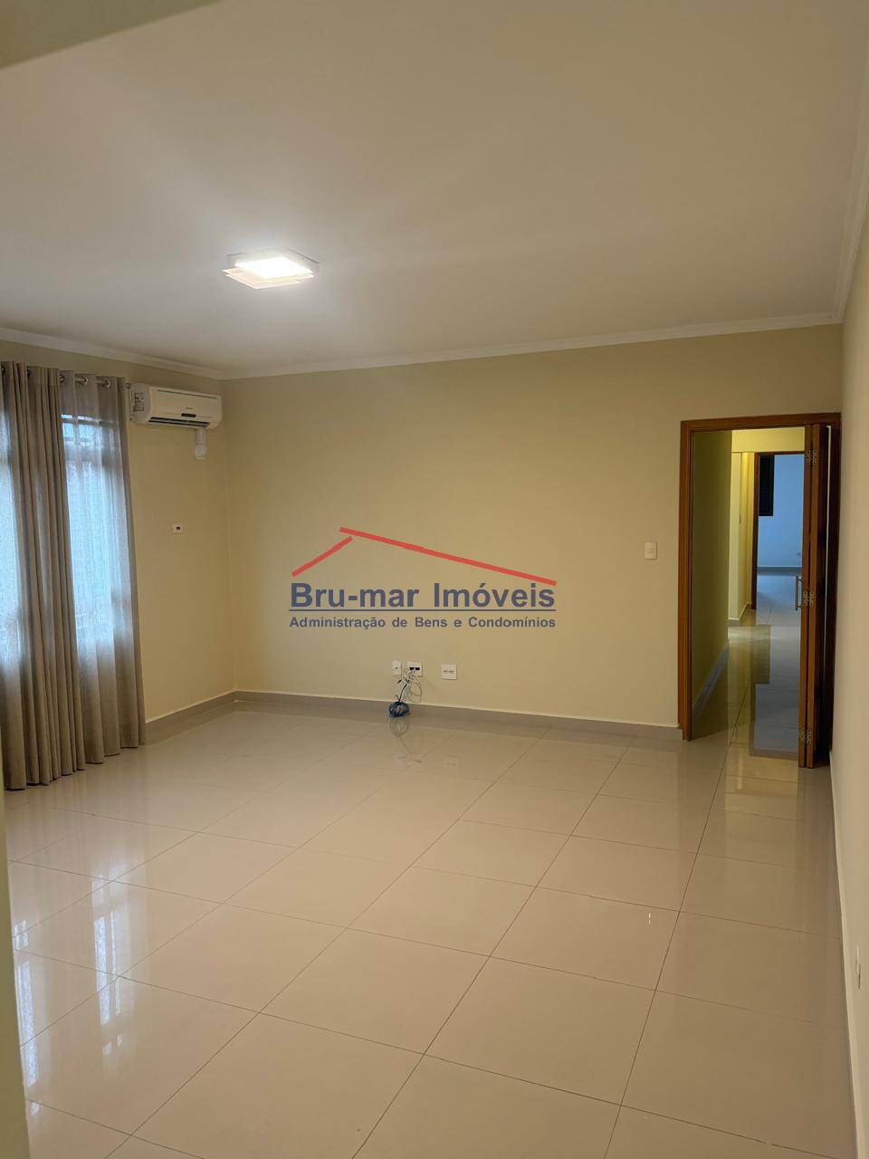 Apartamento, 3 quartos, 140 m² - Foto 1