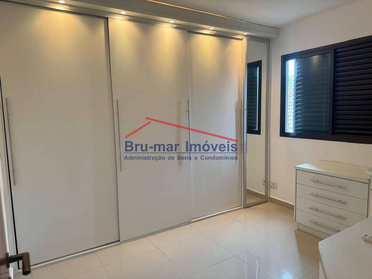 Apartamento, 3 quartos, 140 m² - Foto 11