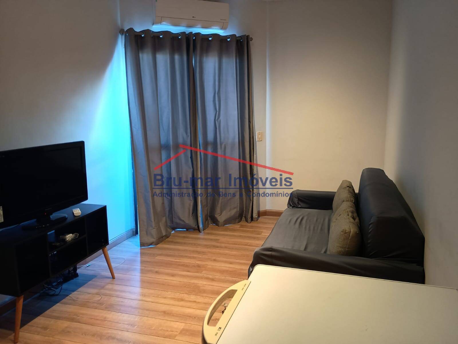 Apartamento, 1 quarto, 65 m² - Foto 2